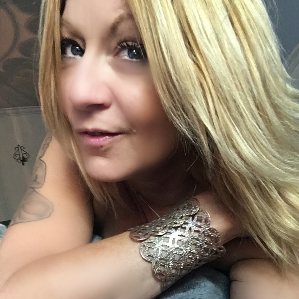 Meet your Posher, Rebecca